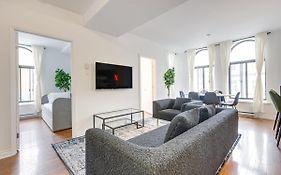 M11 Gorgeous Bright Corner 2Br In Heart Of Mtl
